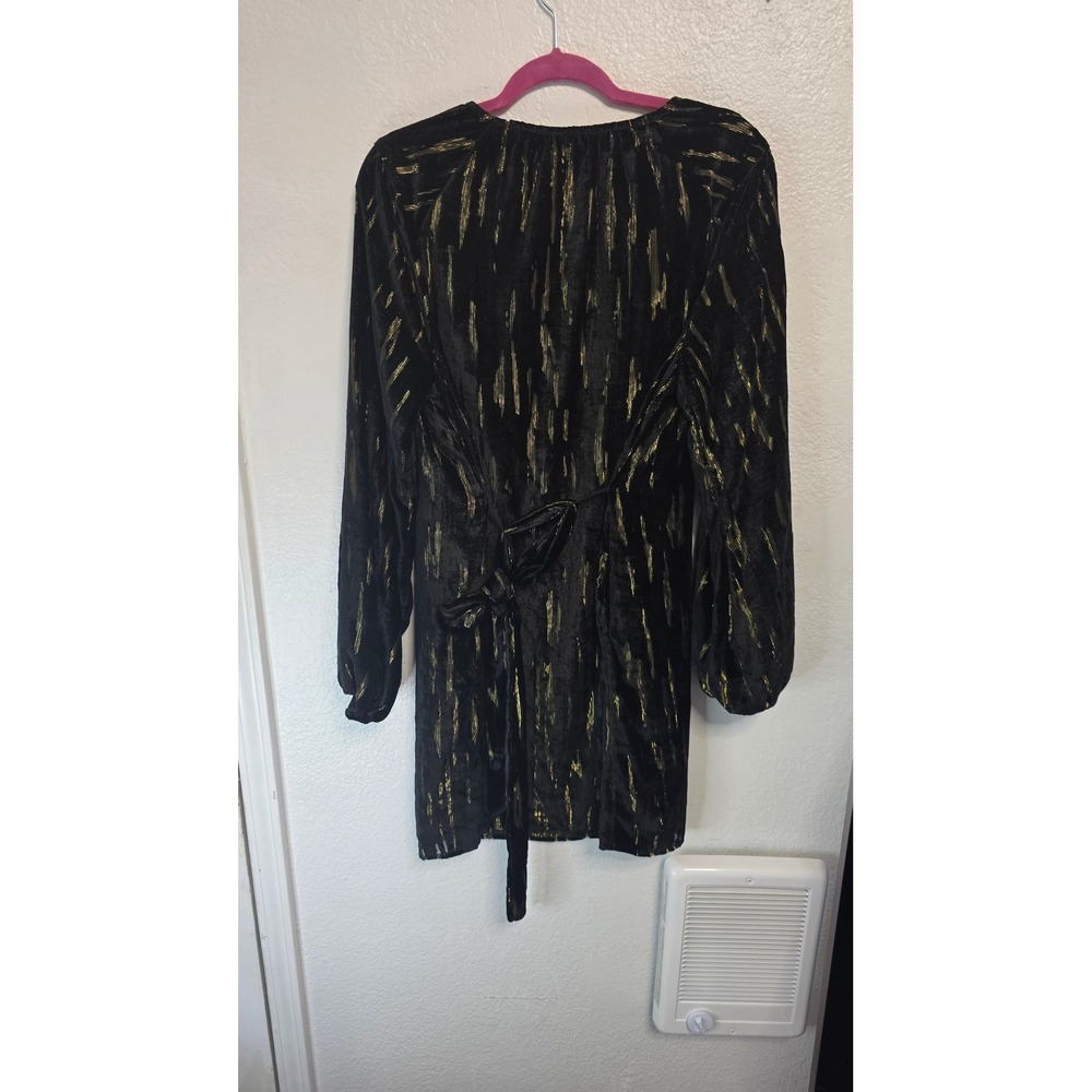 Evereve Velvet Dress Womens Size L Black Gold New With Tags